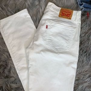 Men’s  White Levi’s